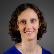 Headshot of Amanda Micklus.