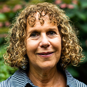 Headshot of Darcy Grabenstein.