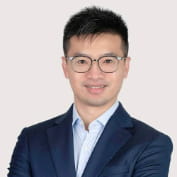 Headshot photo of Ryan Lu